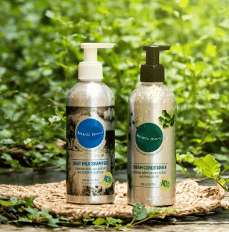 Revitalizing Organic Shampoo